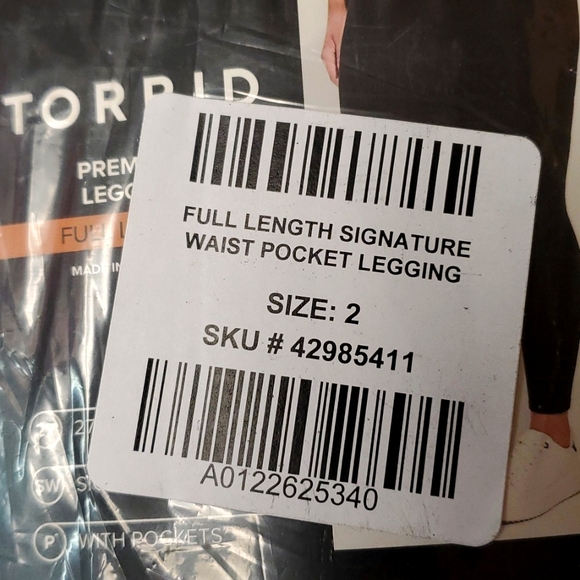 ❤️NWT VINTAGE TORRIID LEGGING POCKETS - ROSE FLORAL PRINT FULL LENGTH PLUS SIZE - Picture 5 of 11